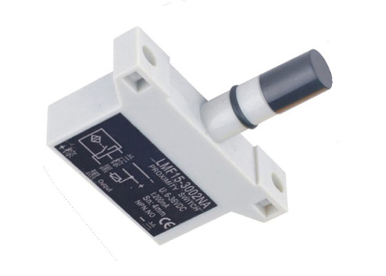 LMF15 Square Inductive Proximity Switch , Waterproof Proximity Sensor ABS Resin