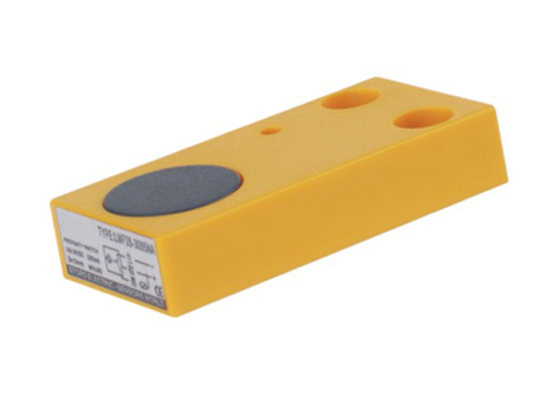 LMF29 Inductive Proximity Sensor Infrared ,PNP And NPN Proximity Switch Plane Oilproof