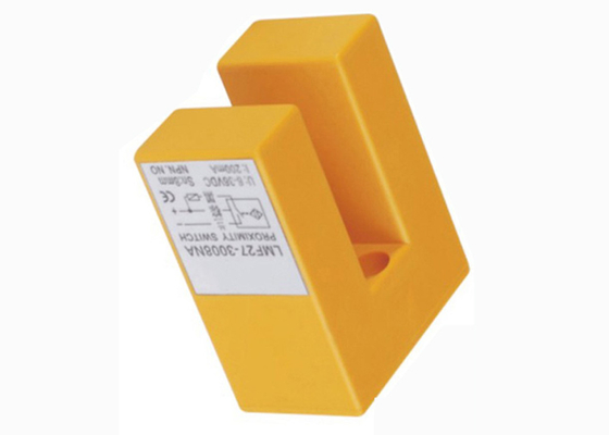 LMF27 Inductive Proximity Sensor Dustproof , Infrared Proximity Switch Plane Installation Type