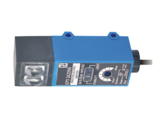 2 Wires PNP And NPN Photoelectric Switch For Accounting Labeling Machine