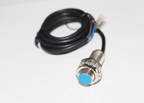 SM12 IP67 8mA Effect NO NC Hall Proximity Sensor Original New