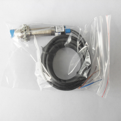 LM12 Non Flush Inductive Proximity Sensor DC 10V 3 / 2 Wire Proximity Switch